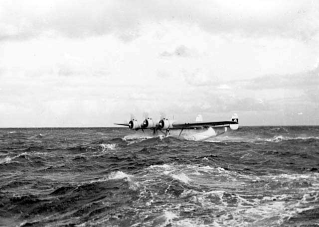 The Do-24V3 D-ADLP Dutch prototype during trials on a very rough sea. It proved to have excellent seaworthiness qualities!