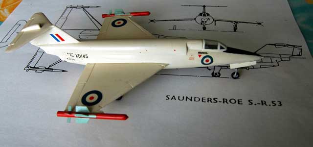 A 1/72 scale model as released by Airfix in the early sixties. The original bagged kit is now a collector\'s item! Firestreak fins of the original kit were replaced by much thinner fins made from plasticard and the airbrakes have been reworked!