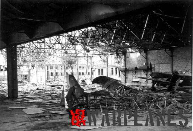 Abandoned damaged machines at Dijon. Hangras bellonged to 3 escadrille and it show damages. (Daniel Gilberti)