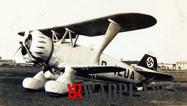 Henschel Hs123