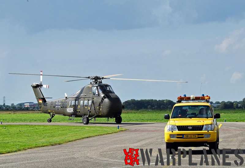 D-HAUK being guided to the T2 platform