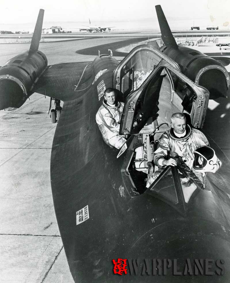 Lockheed SR-71 Blackbird