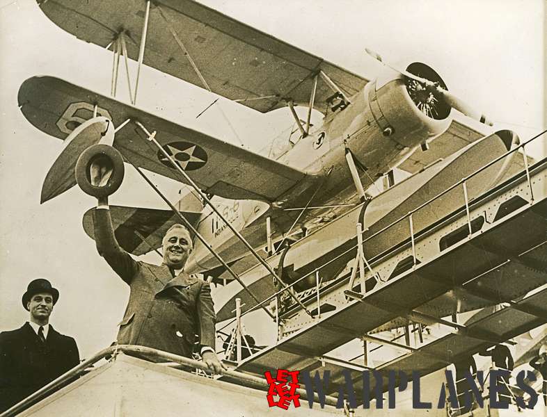 Curtiss SOC-3 Seagull of 11-F-6 on board of USS Indianapolis with President Roosevelt as visitor